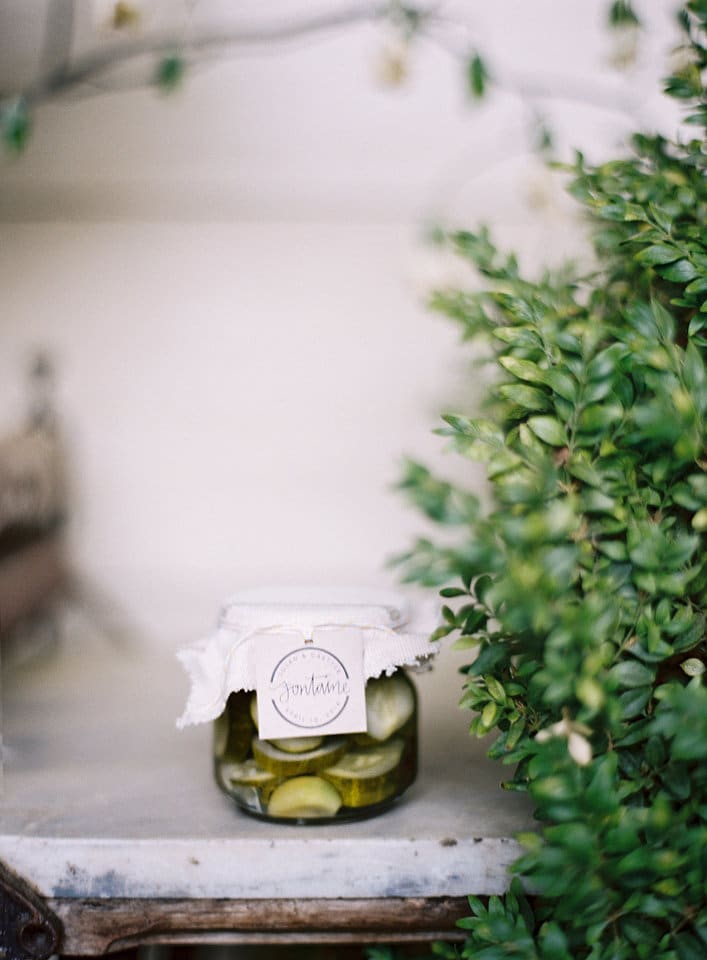 Jar of pickles as a wedding favor ideas